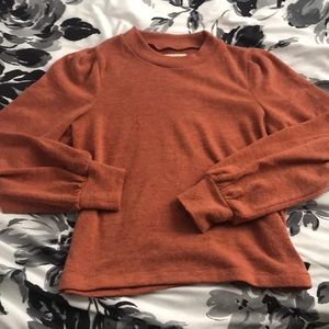 Mauve - colored mock neck sweater